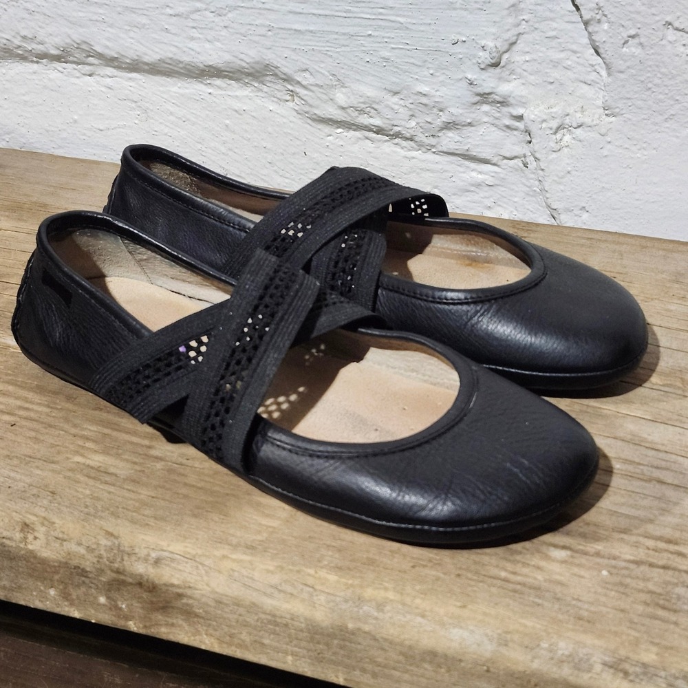 Camper Right Nina Black Leather Criss Cross Elastic Strap Ballet Flats Womens 38